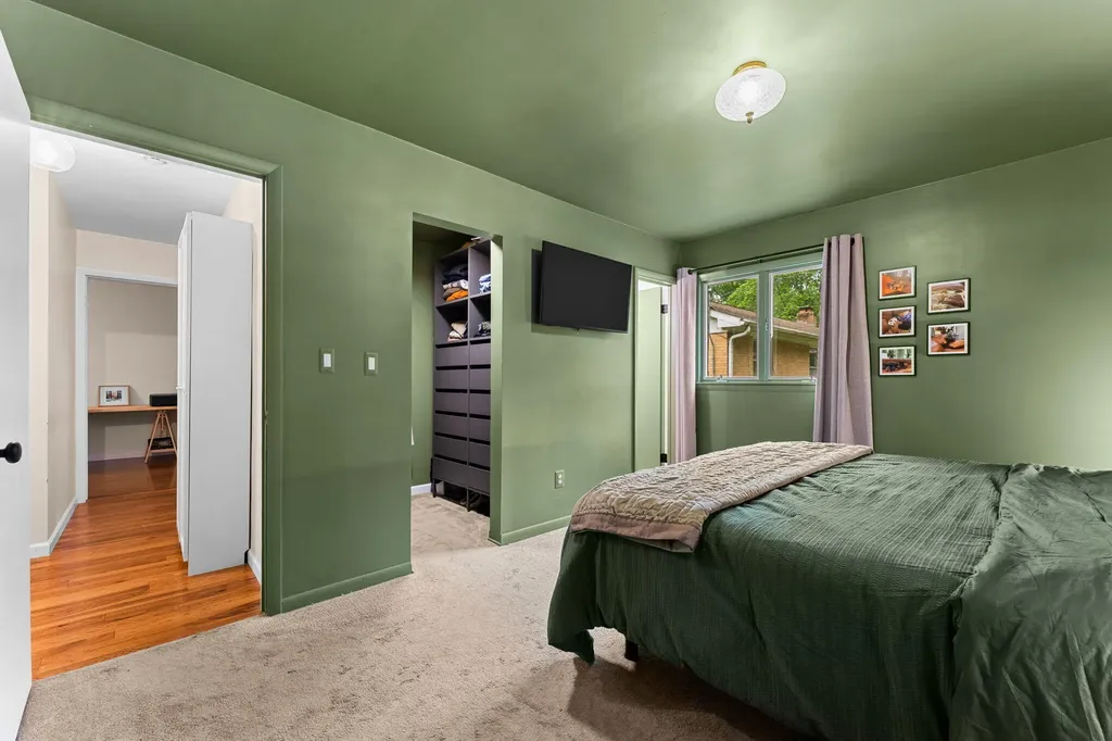 1870 Stratford Road Ypsilanti Charter Township MI 48197