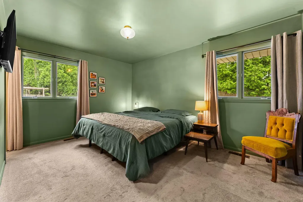 1870 Stratford Road Ypsilanti Charter Township MI 48197