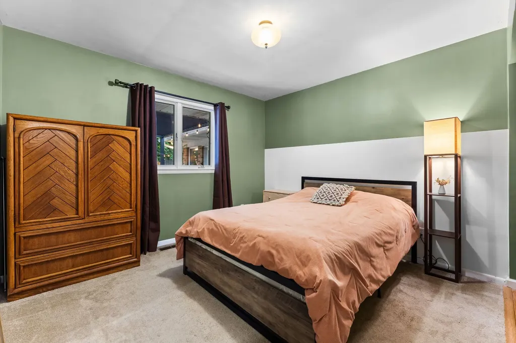 1870 Stratford Road Ypsilanti Charter Township MI 48197