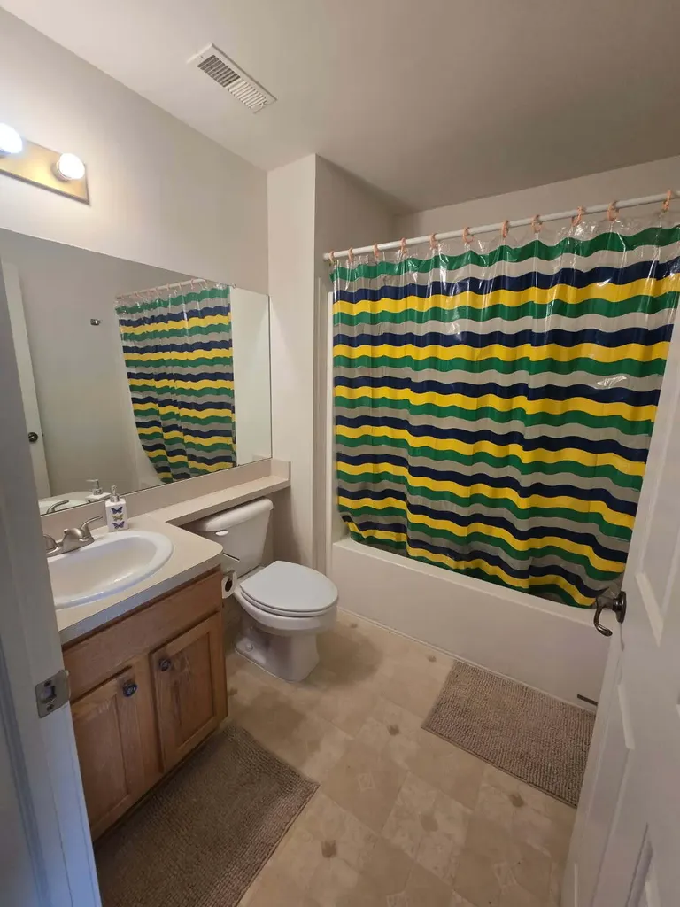1141 Freesia Court Ann Arbor City MI 48105