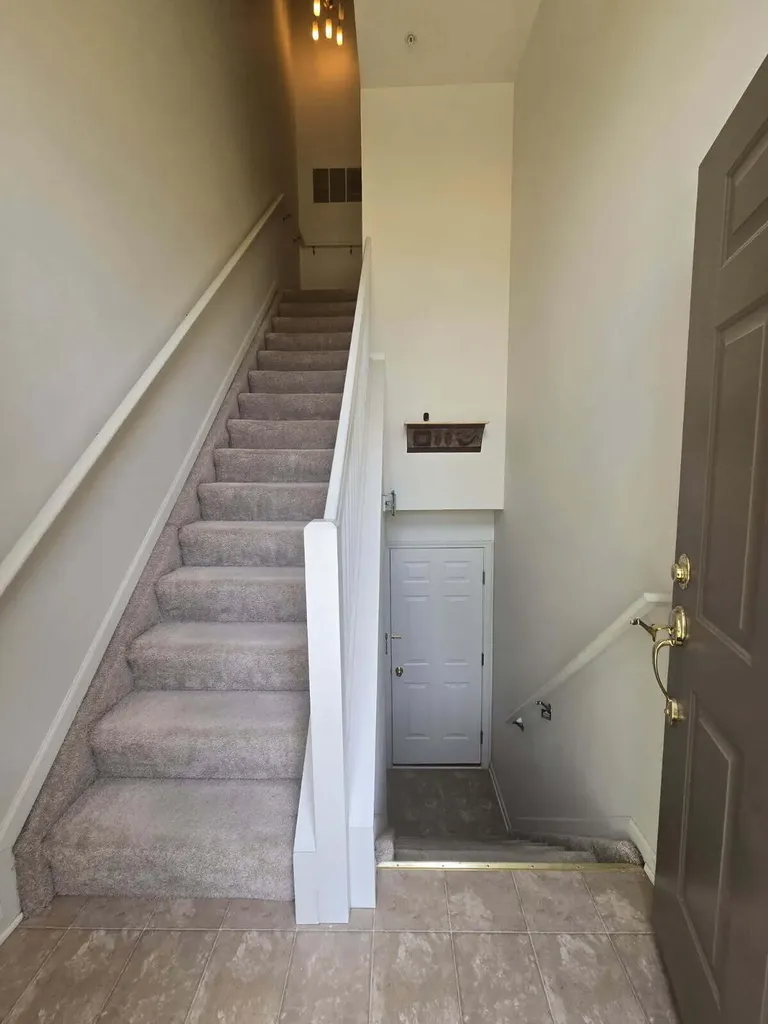 1141 Freesia Court Ann Arbor City MI 48105