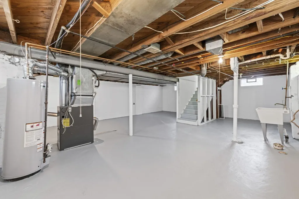 530 Mill Street Lincoln Park City MI 48146