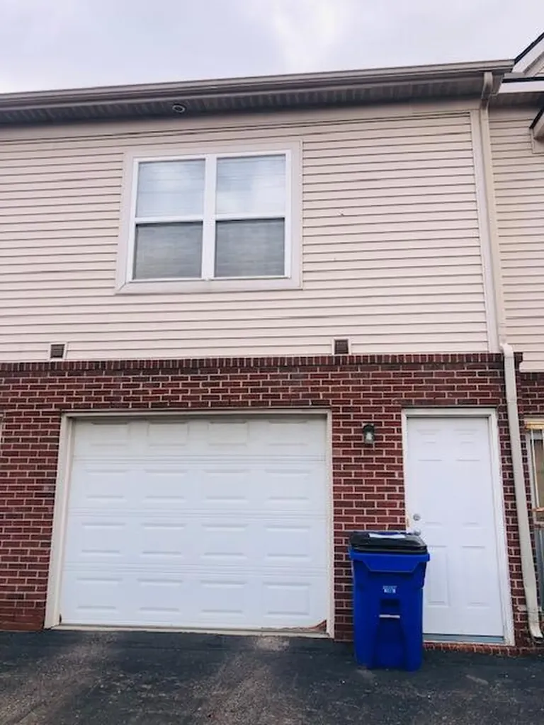 287 E Palmer Street Detroit City MI 48202