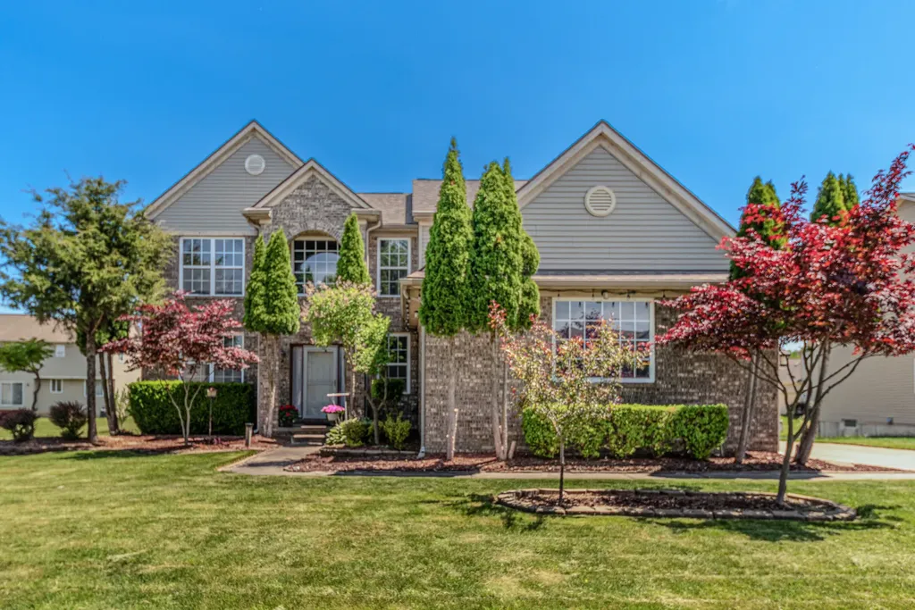 6343 Anna Drive Van Buren Charter Township MI 48111
