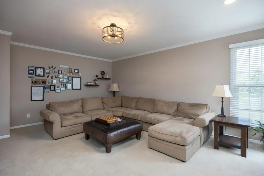 4923 Lexington Court Oakland Charter Township MI 48306