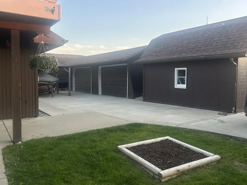 595 Rolling Meadows Drive Hudson Township MI 49247