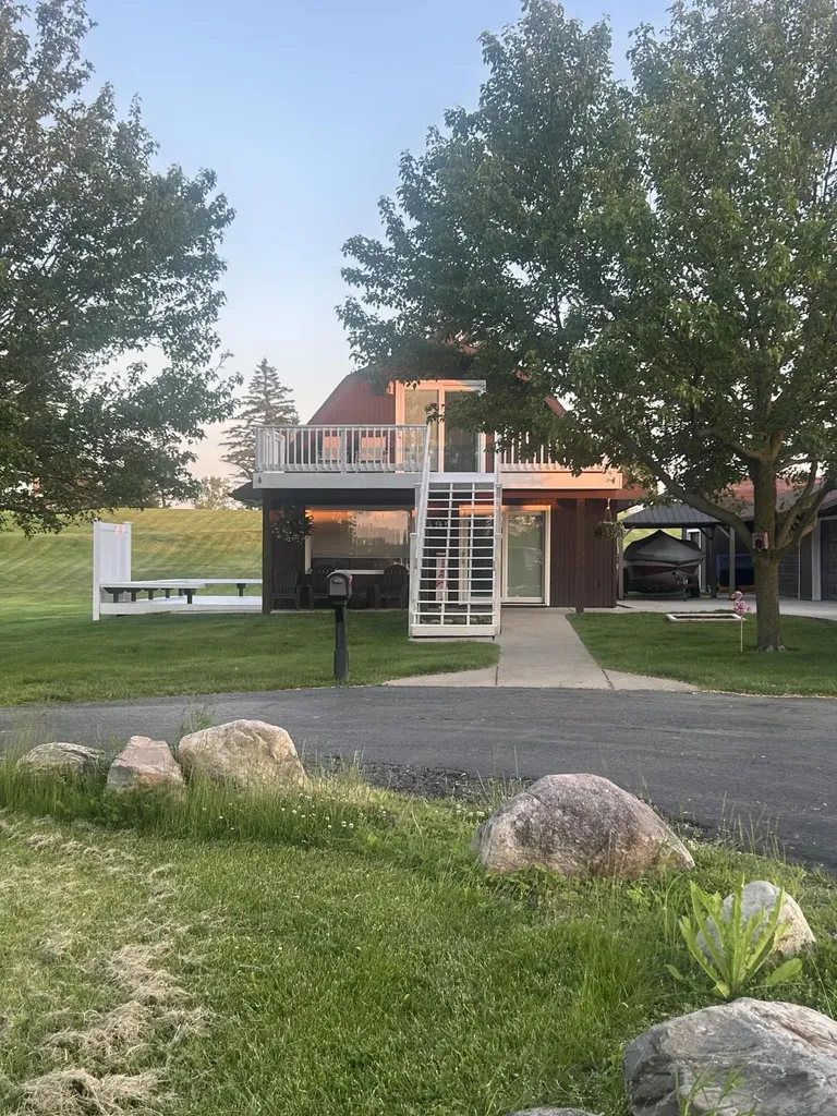 595 Rolling Meadows Drive Hudson Township MI 49247