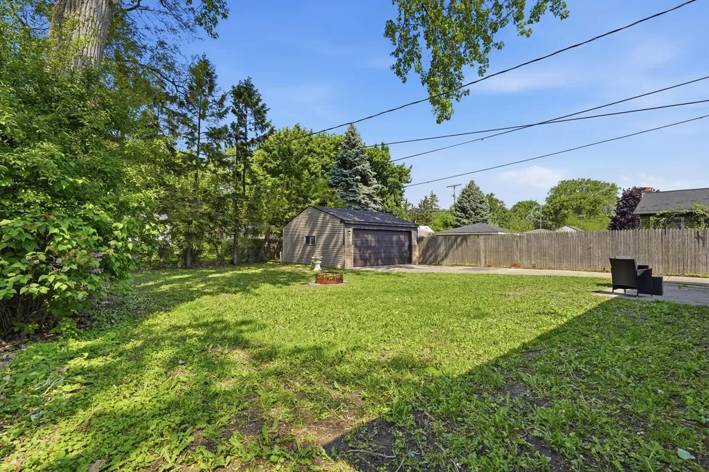 11835 Arcola Street Livonia City MI 48150