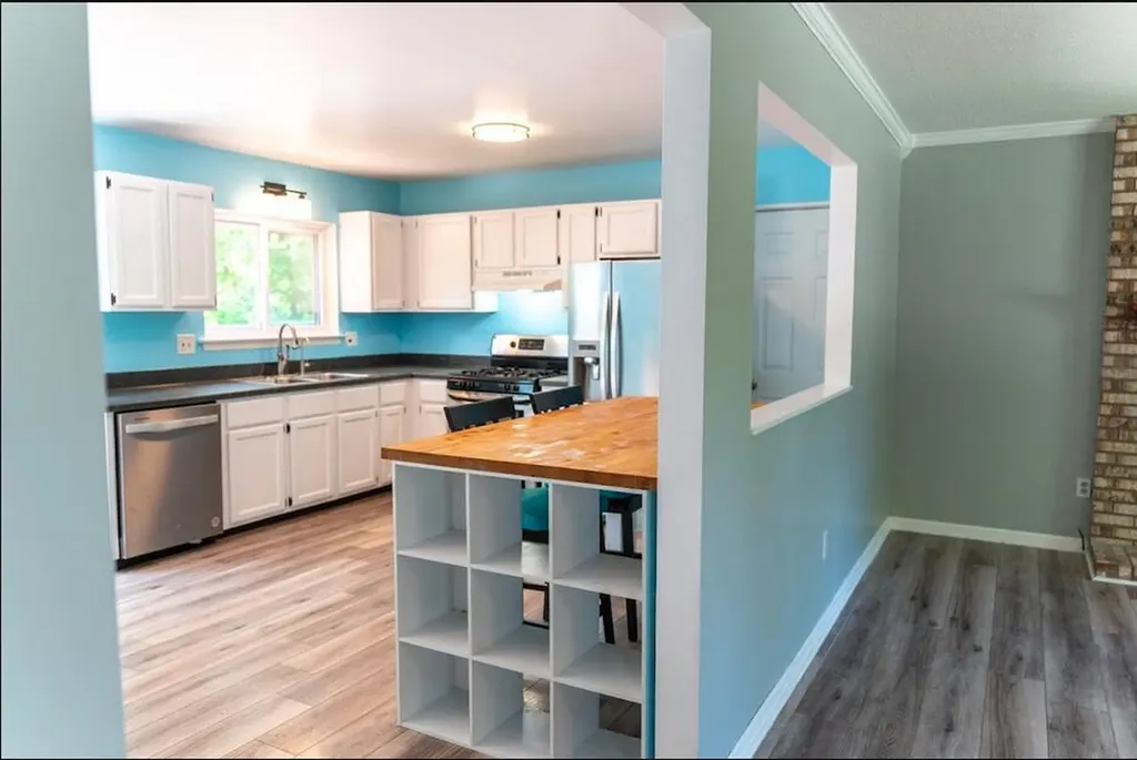 369 Tanglewood Brighton City MI 48116