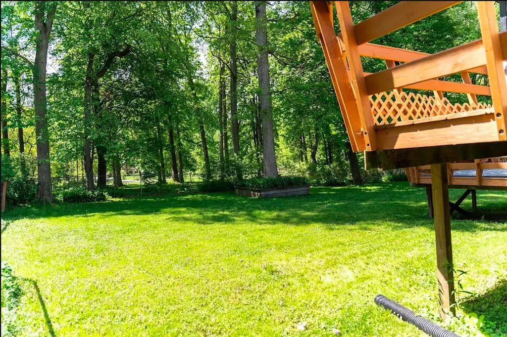 369 Tanglewood Brighton City MI 48116