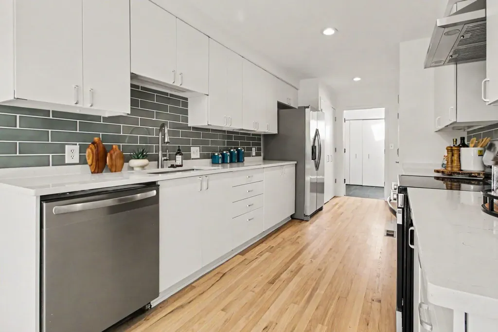 3966 Penberton Drive Ann Arbor City MI 48105