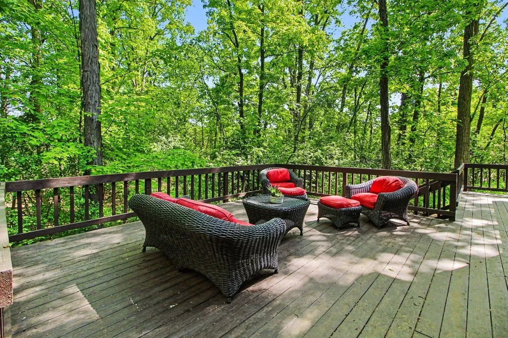 3966 Penberton Drive Ann Arbor City MI 48105