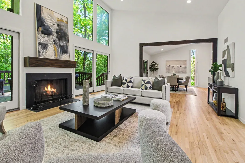 3966 Penberton Drive Ann Arbor City MI 48105