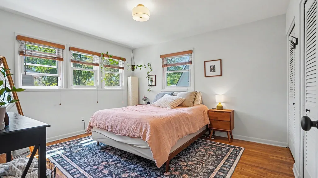 1615 Saunders Crescent Ann Arbor City MI 48103
