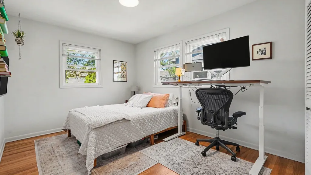1615 Saunders Crescent Ann Arbor City MI 48103
