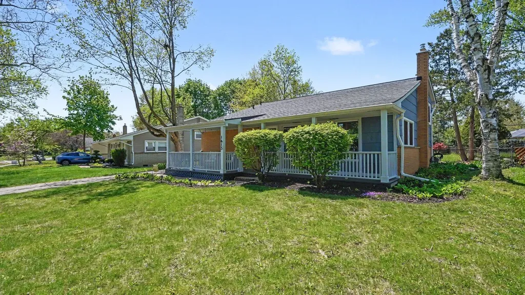 1615 Saunders Crescent Ann Arbor City MI 48103