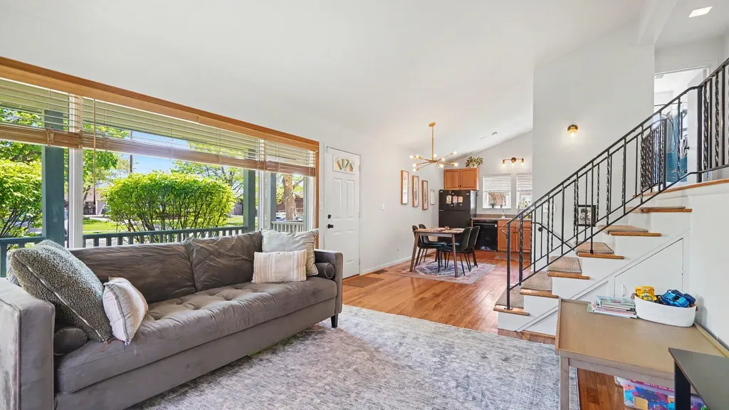 1615 Saunders Crescent Ann Arbor City MI 48103