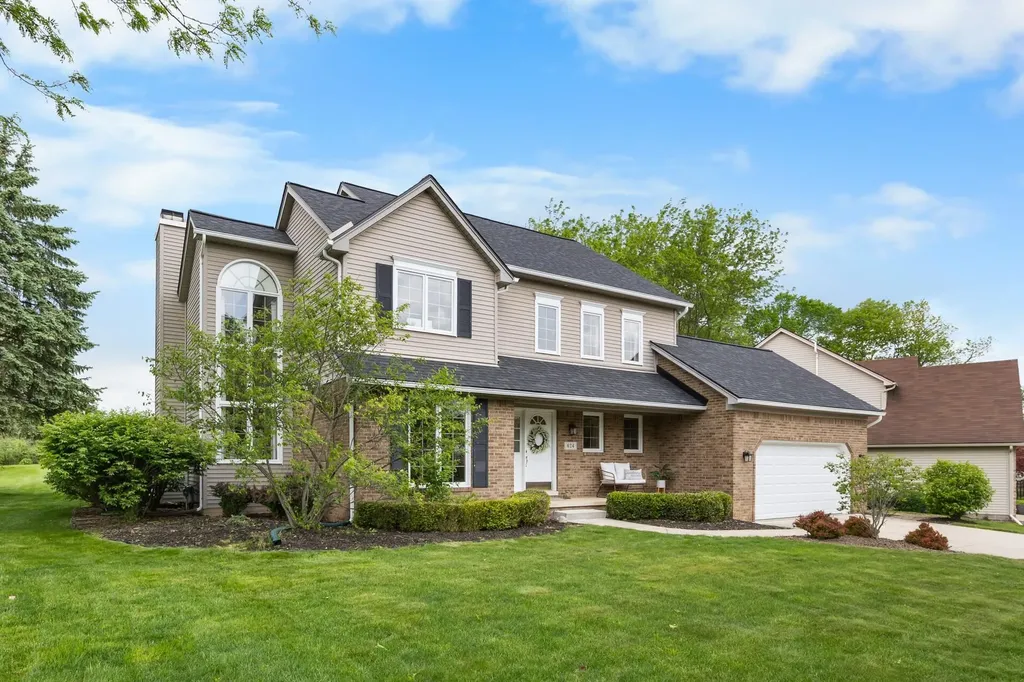 624 Woodhill Drive Saline City MI 48176