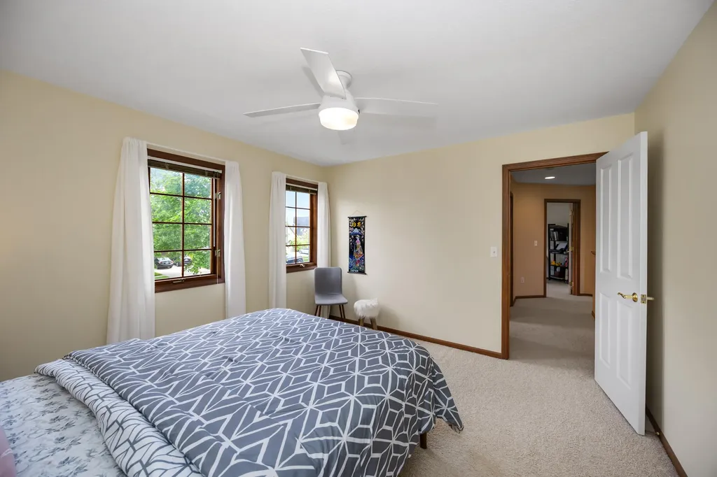 624 Woodhill Drive Saline City MI 48176