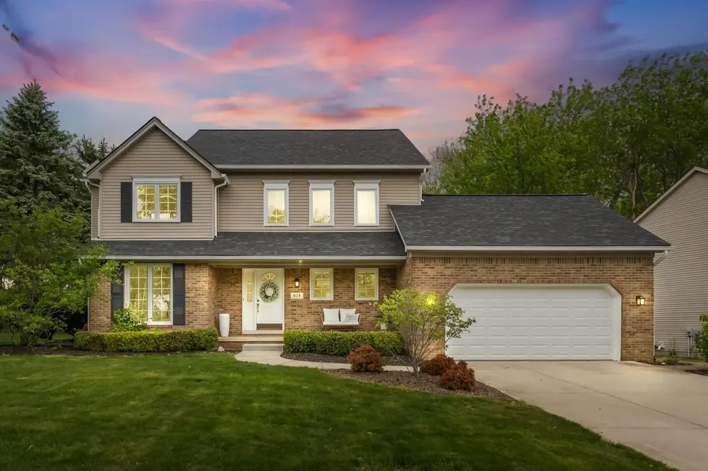 624 Woodhill Drive Saline City MI 48176