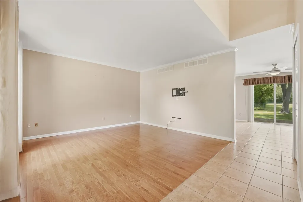 4387 Sunburst Avenue Waterford Charter Township MI 48329