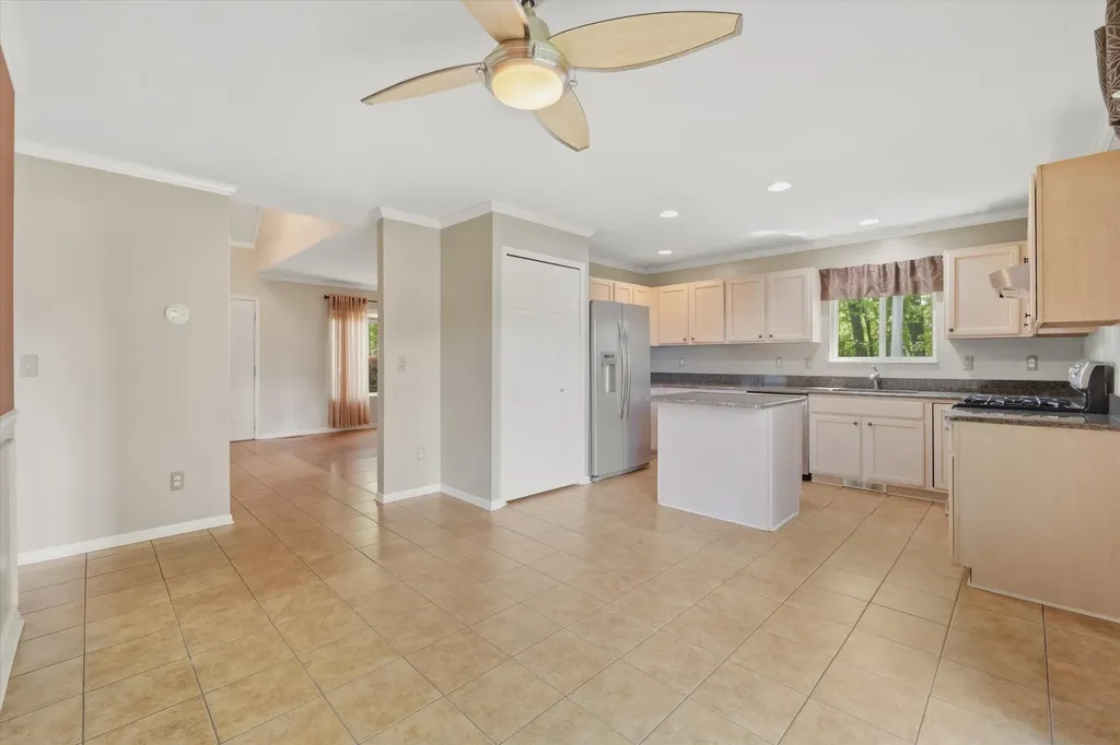 4387 Sunburst Avenue Waterford Charter Township MI 48329