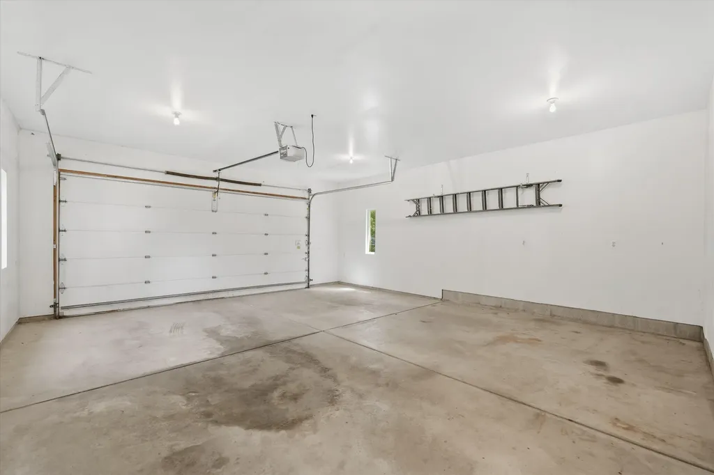 4387 Sunburst Avenue Waterford Charter Township MI 48329