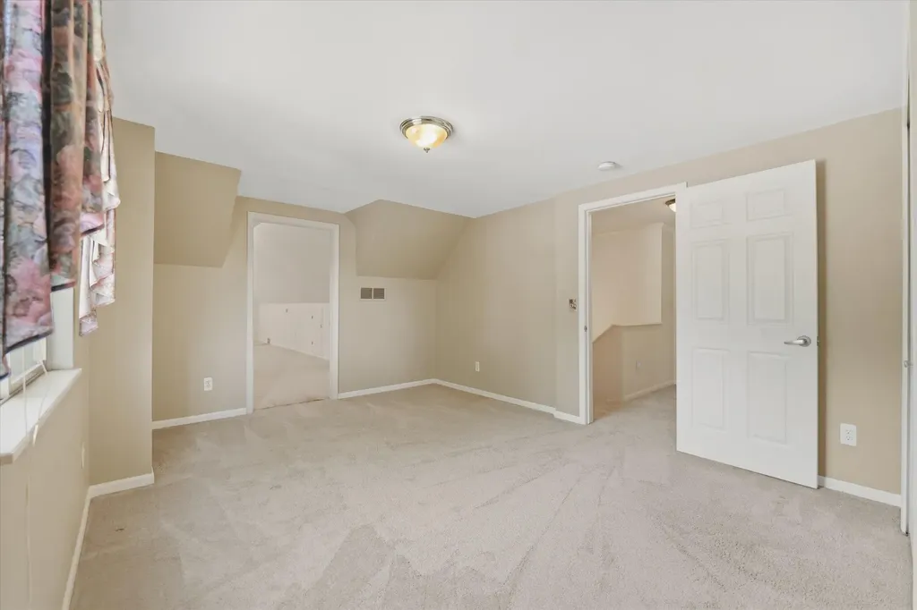 4387 Sunburst Avenue Waterford Charter Township MI 48329