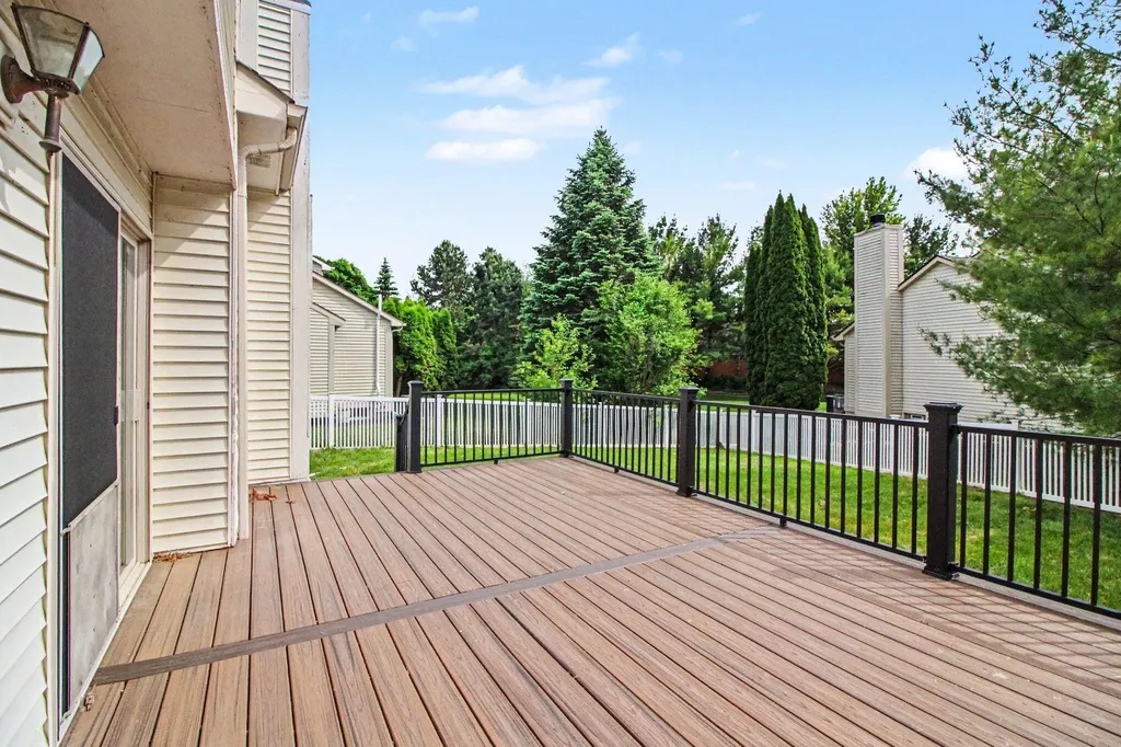 312 Redrock Court Ann Arbor City MI 48103