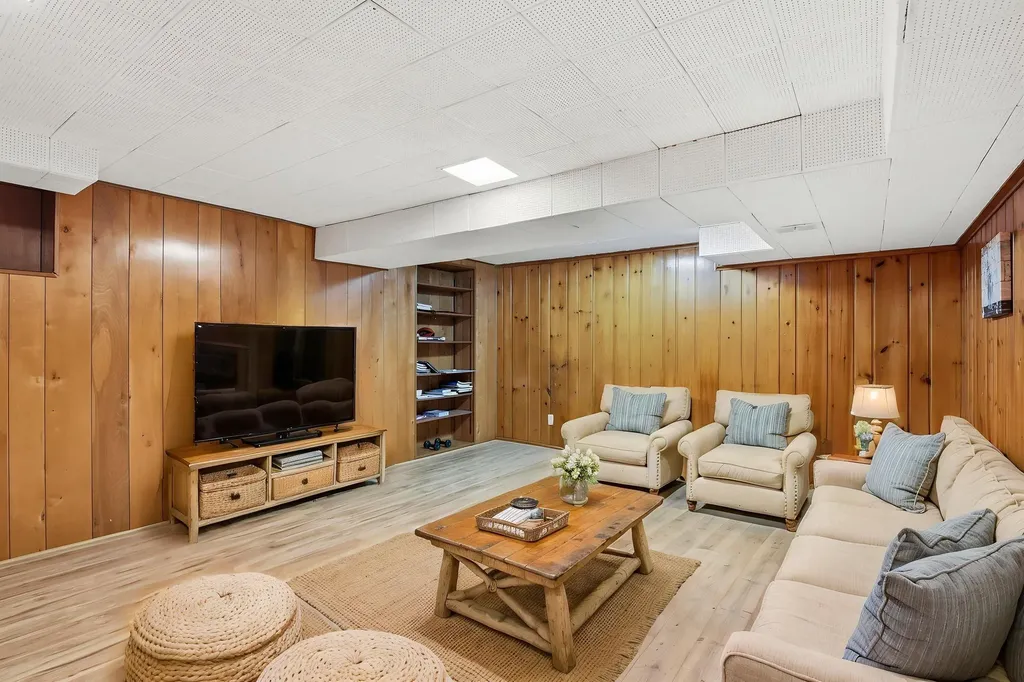 700 Avon Road Ann Arbor City MI 48104