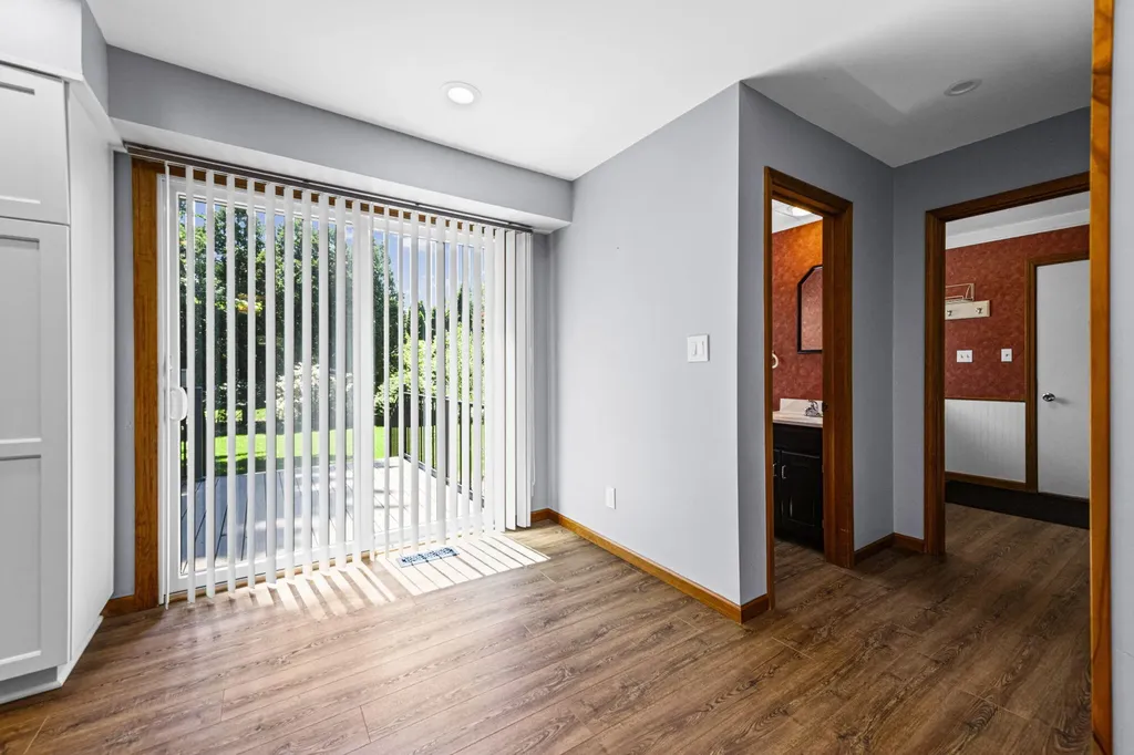 8073 Gandy Court Grosse Ile Township MI 48138