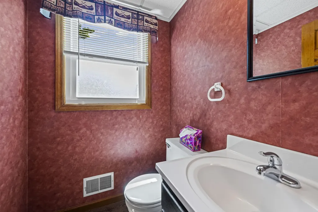 8073 Gandy Court Grosse Ile Township MI 48138