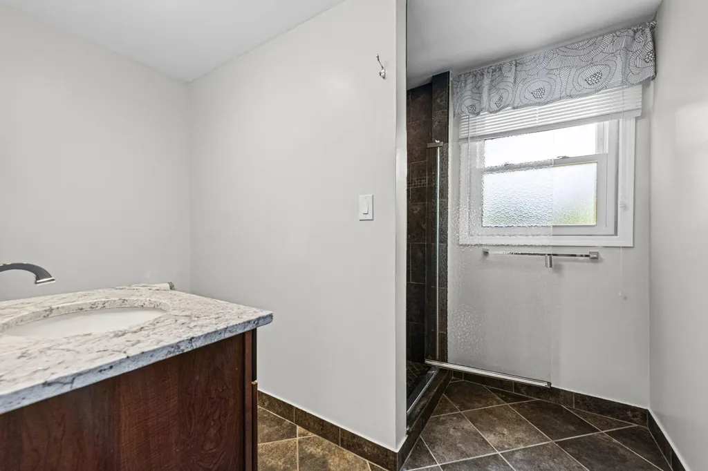 8073 Gandy Court Grosse Ile Township MI 48138