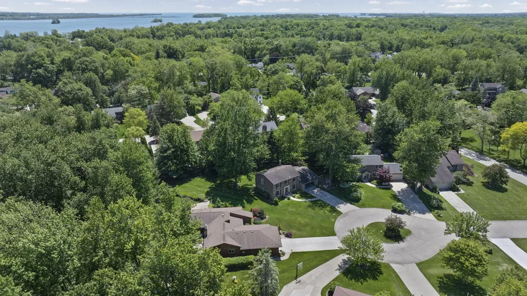 8073 Gandy Court Grosse Ile Township MI 48138