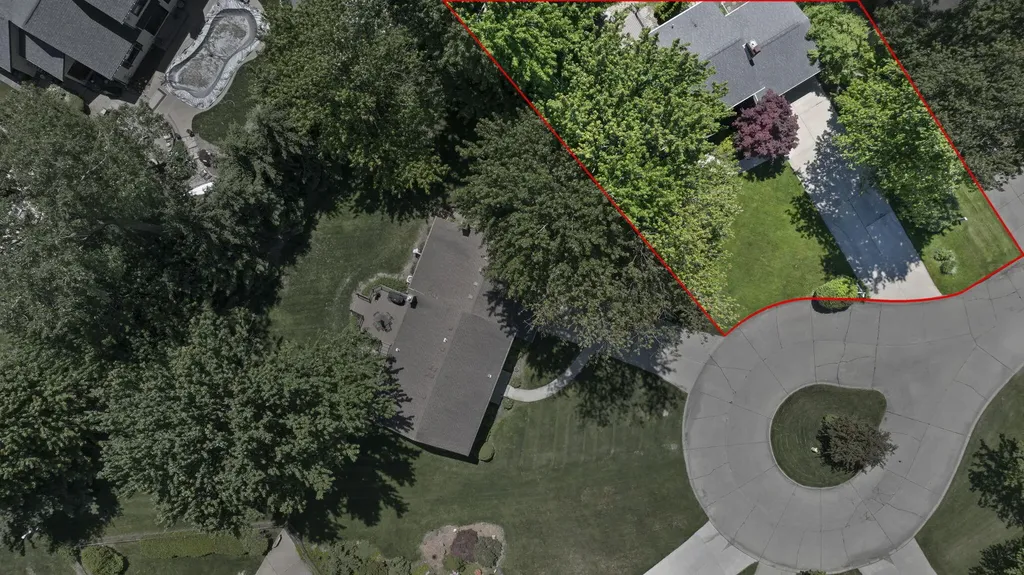 8073 Gandy Court Grosse Ile Township MI 48138