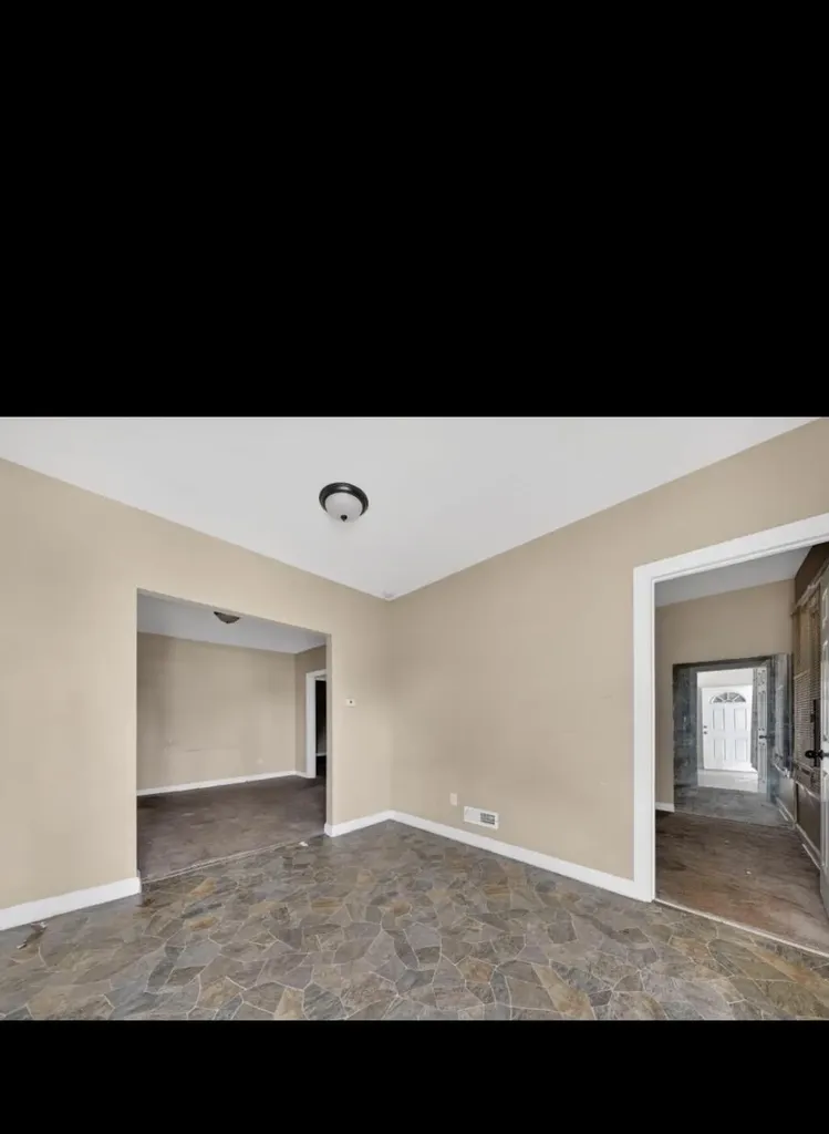 9721 Otsego Street Detroit City MI 48204