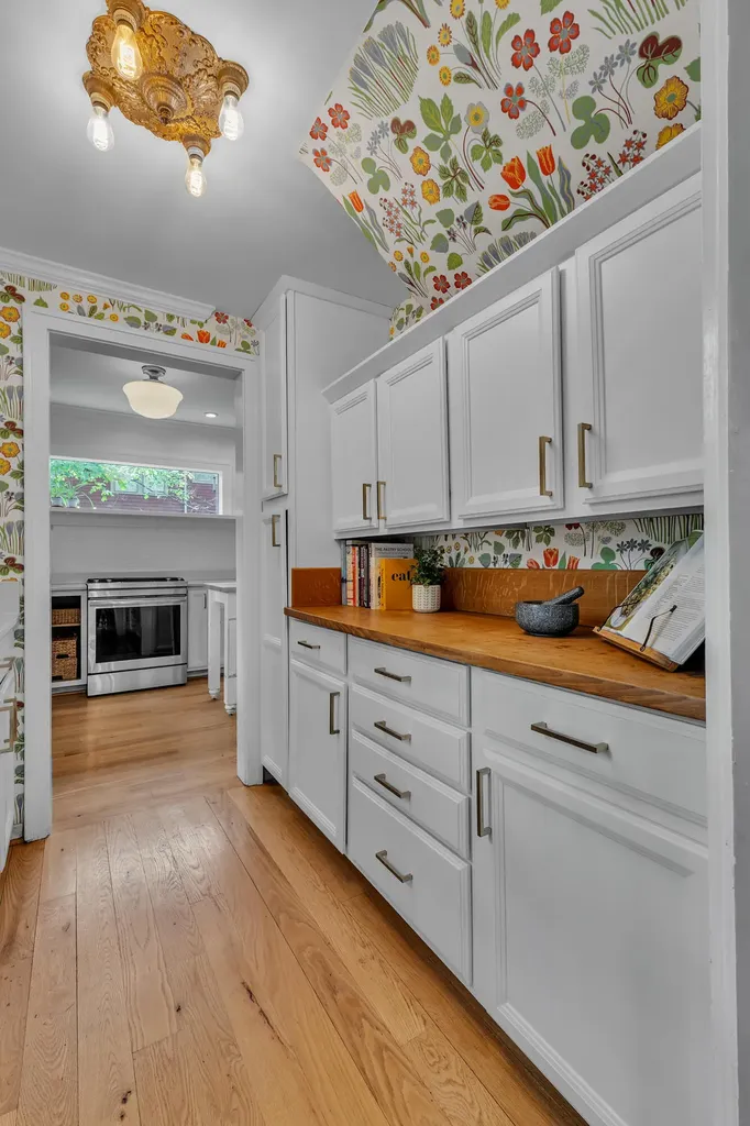 1322 Granger Avenue Ann Arbor City MI 48104