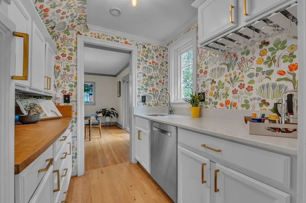 1322 Granger Avenue Ann Arbor City MI 48104