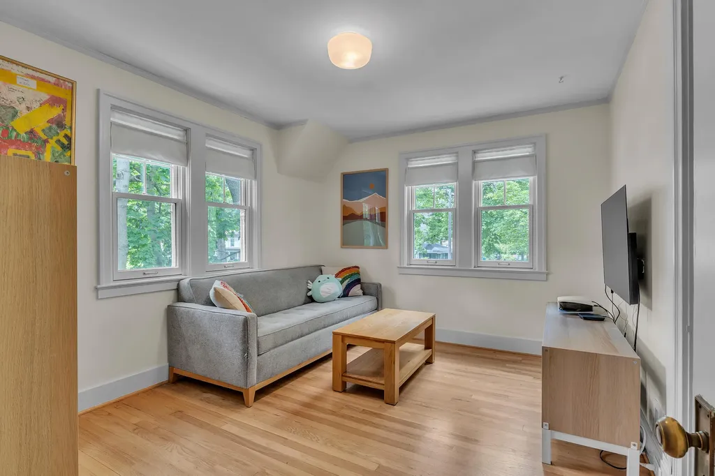 1322 Granger Avenue Ann Arbor City MI 48104
