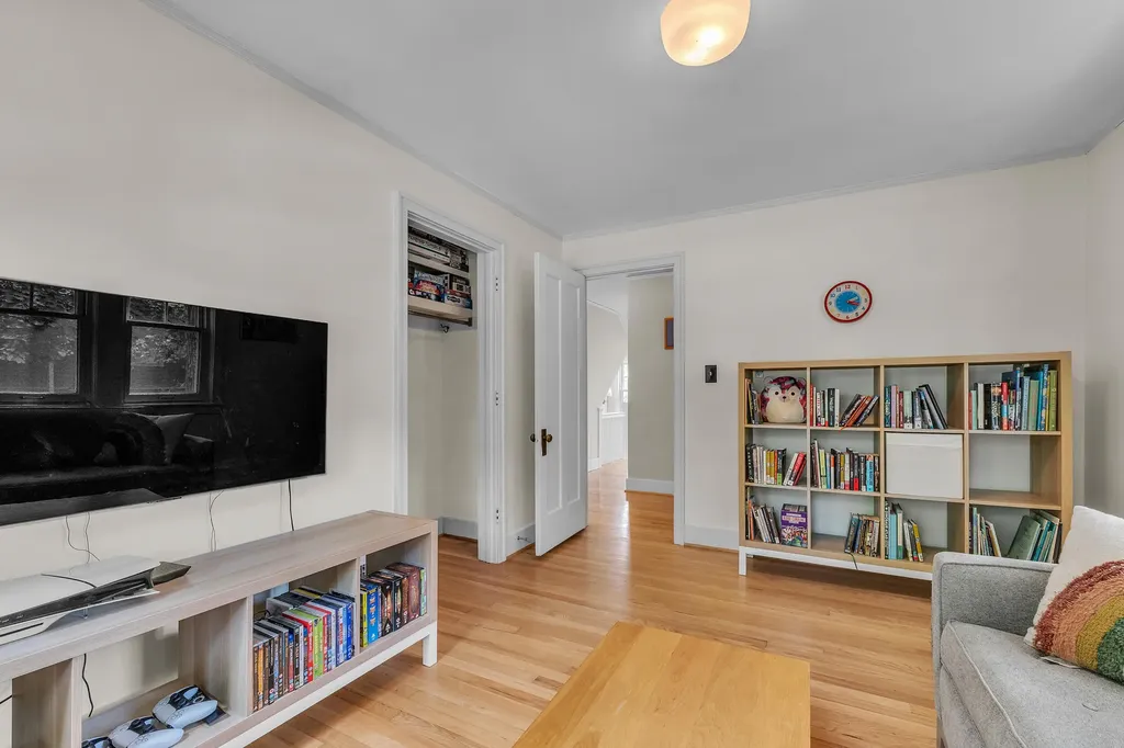 1322 Granger Avenue Ann Arbor City MI 48104