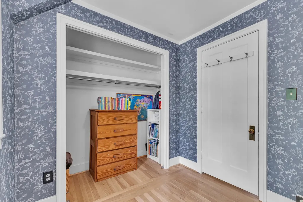 1322 Granger Avenue Ann Arbor City MI 48104