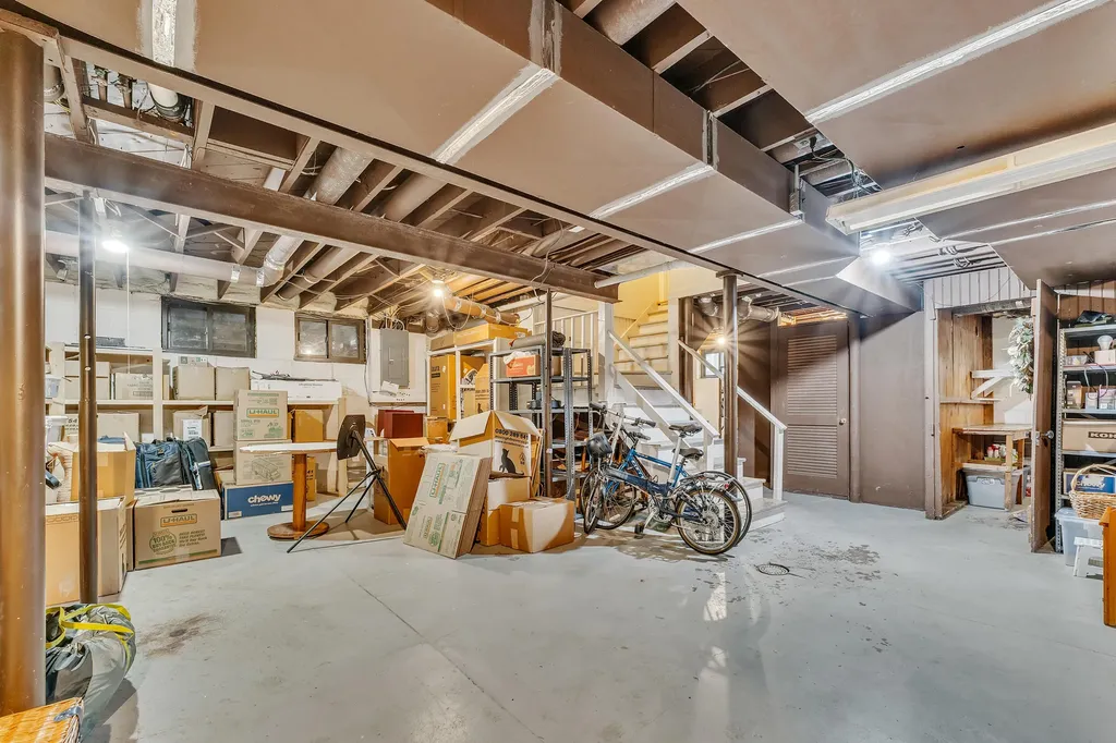 1322 Granger Avenue Ann Arbor City MI 48104
