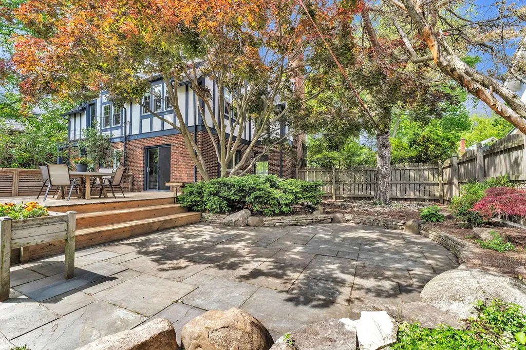 1322 Granger Avenue Ann Arbor City MI 48104