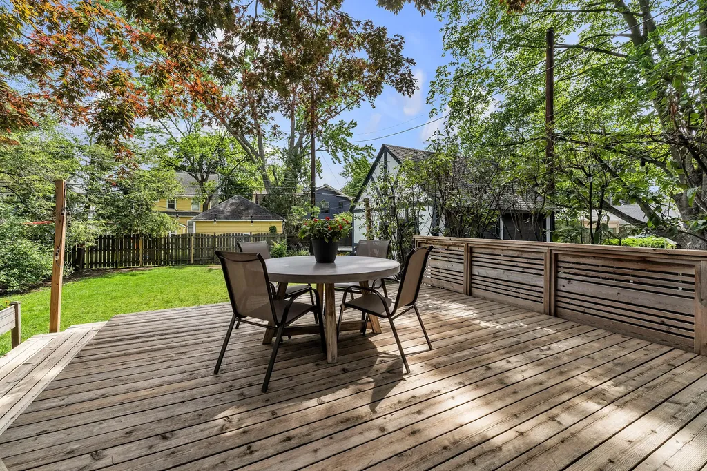 1322 Granger Avenue Ann Arbor City MI 48104