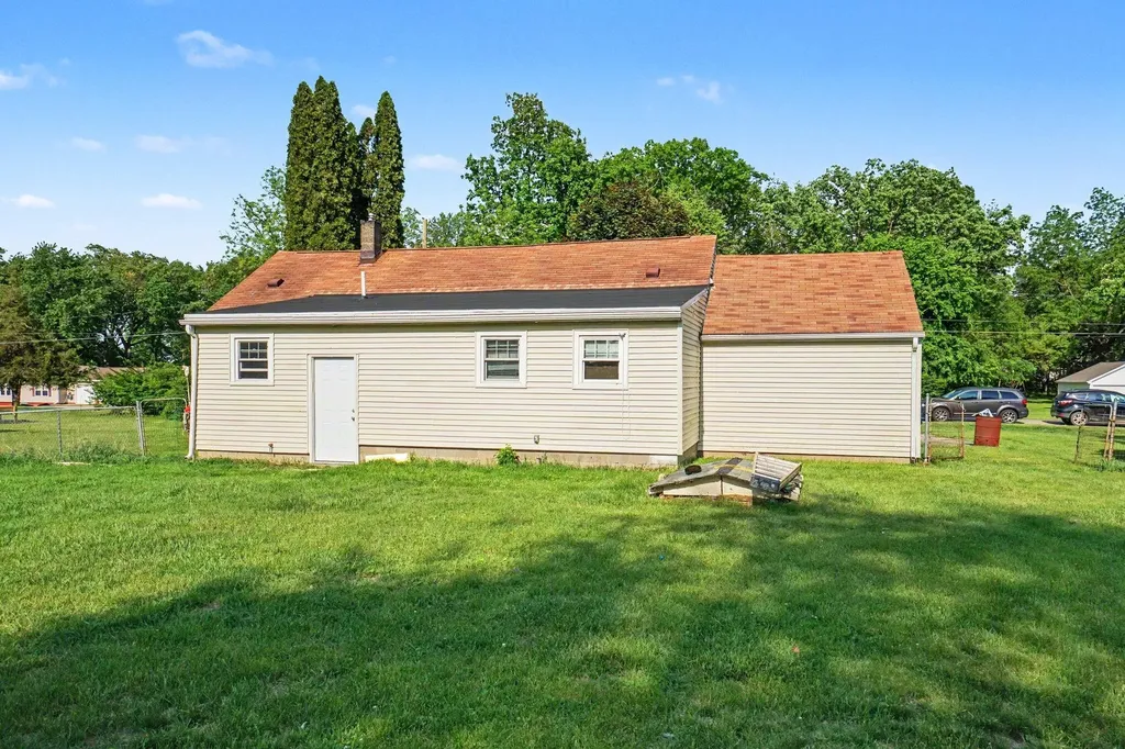 1230 Longfellow Avenue Blackman Charter Township MI 49202