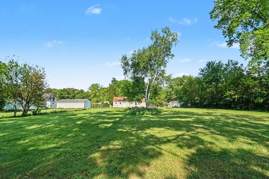 1230 Longfellow Avenue Blackman Charter Township MI 49202