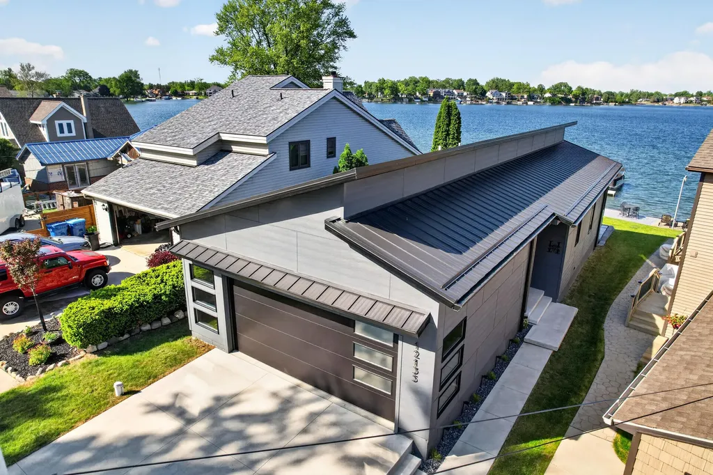 12135 Margaret Drive Fenton Charter Township MI 48430