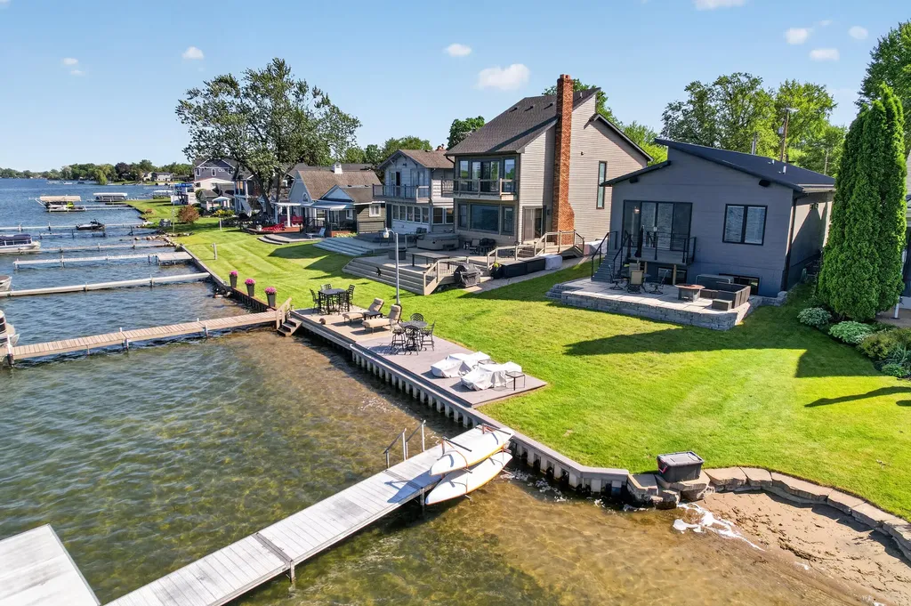 12135 Margaret Drive Fenton Charter Township MI 48430