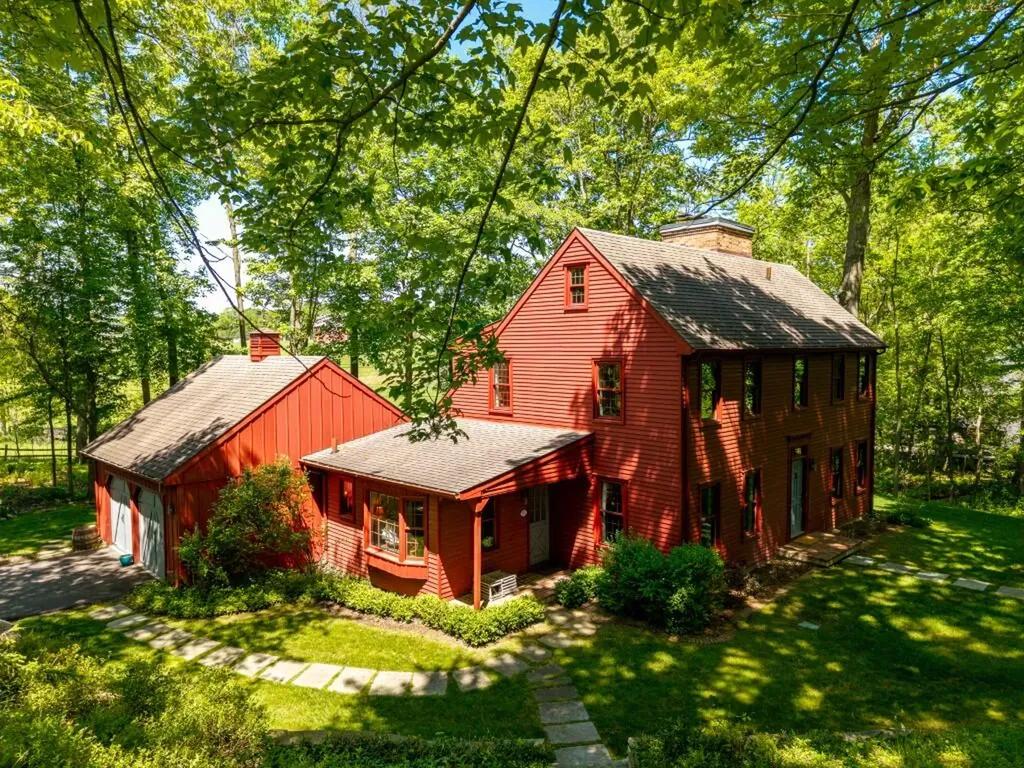 4505 W Loch Alpine Drive Webster Township MI 48103