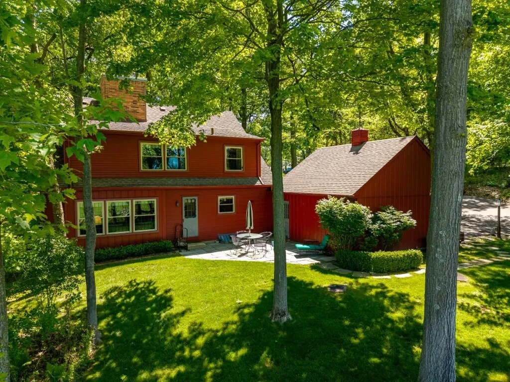 4505 W Loch Alpine Drive Webster Township MI 48103
